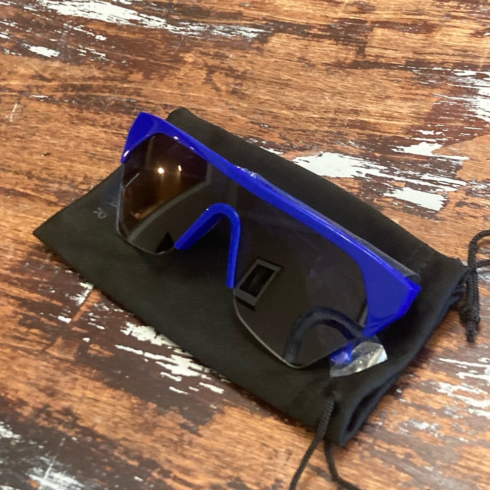 New Pared Sharp Angled Sunglasses